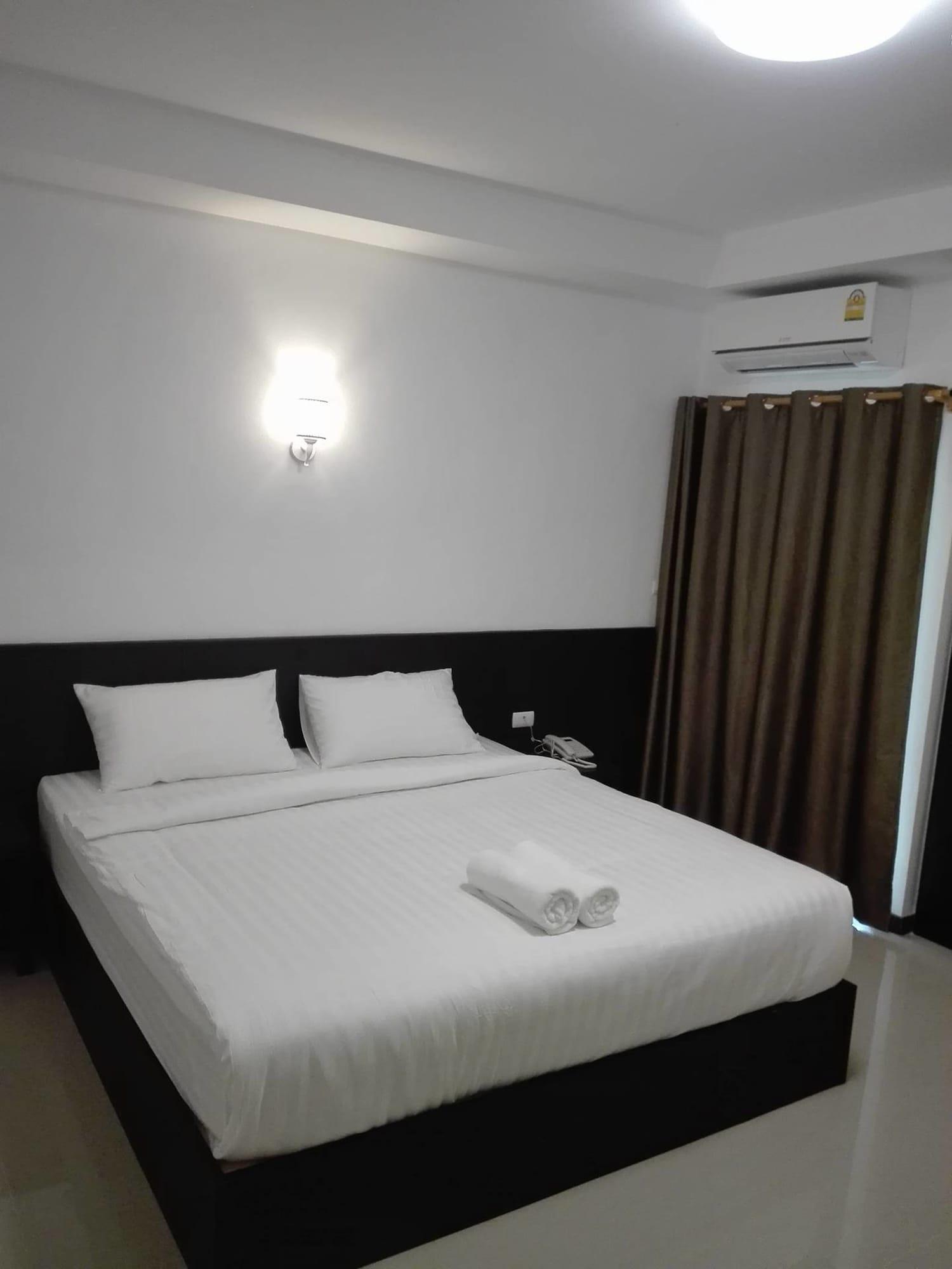 Ud House Aparthotel Udon Thani Bagian luar foto