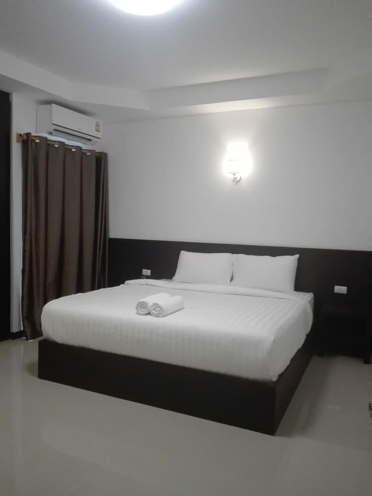 Ud House Aparthotel Udon Thani Bagian luar foto